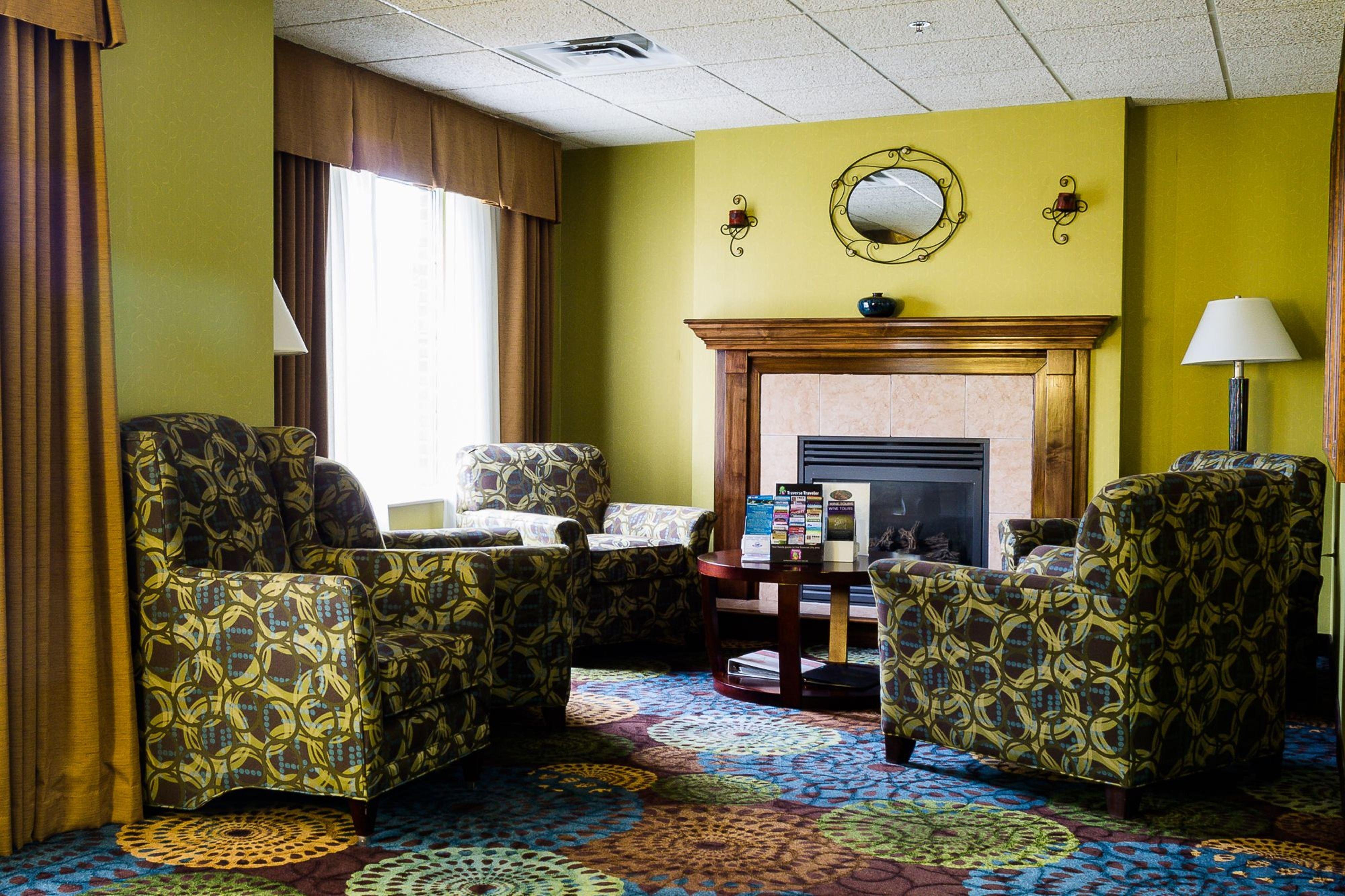 Holiday Inn Express Hotel & Suites Acme-Traverse City By Ihg Esterno foto