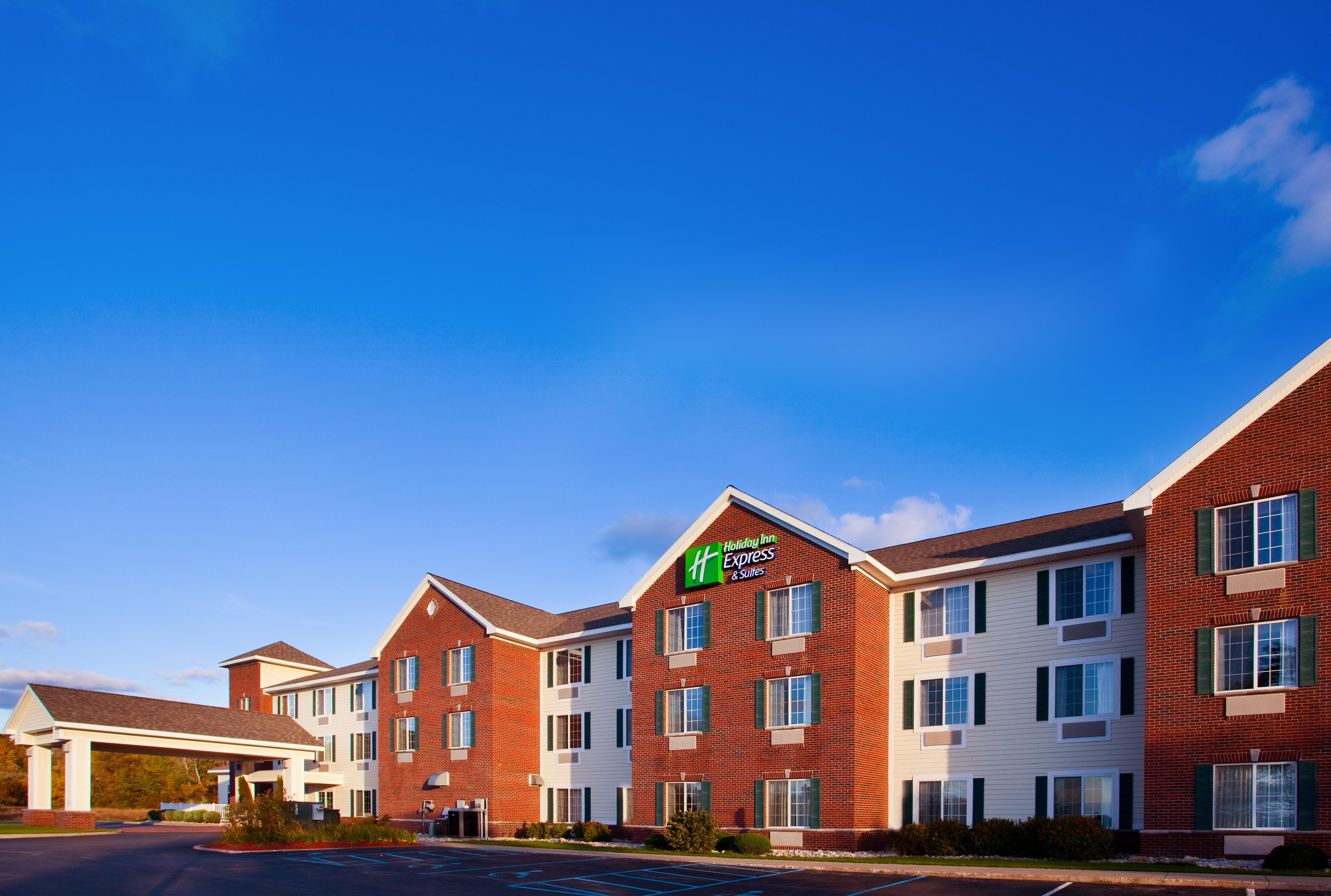 Holiday Inn Express Hotel & Suites Acme-Traverse City By Ihg Esterno foto
