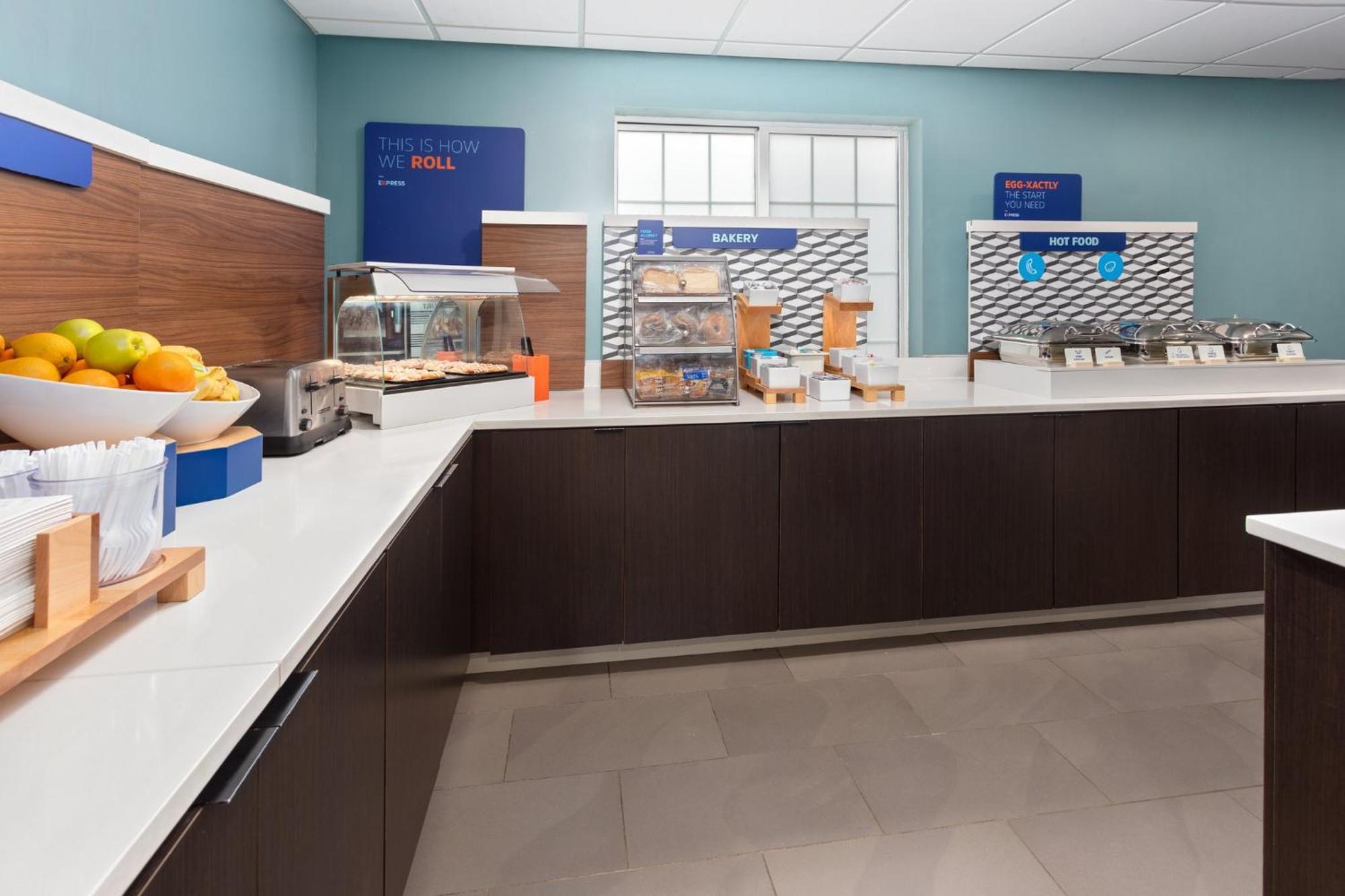 Holiday Inn Express Hotel & Suites Acme-Traverse City By Ihg Esterno foto