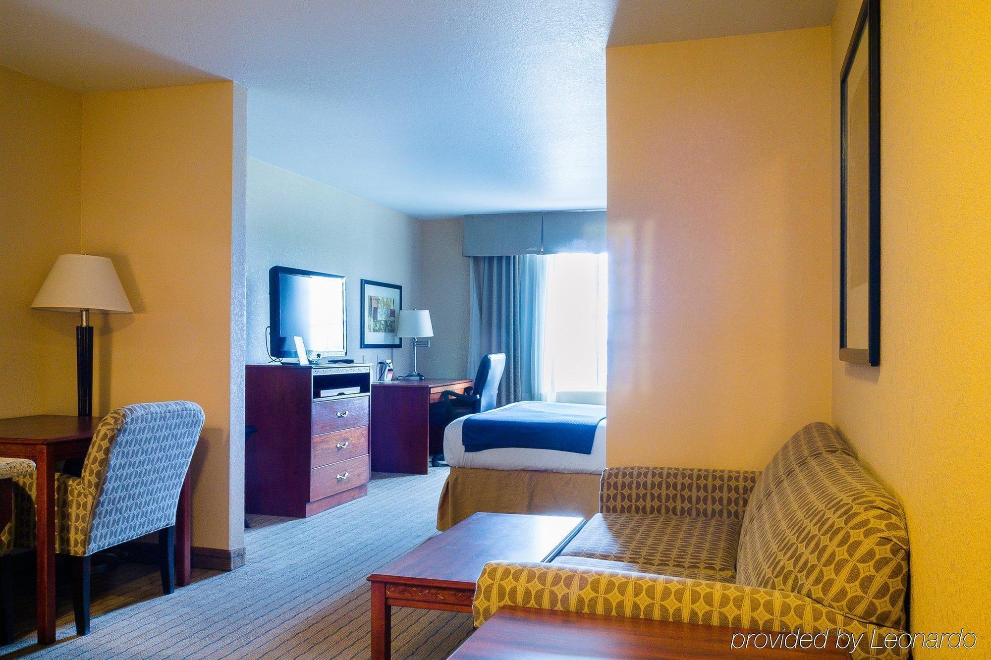 Holiday Inn Express Hotel & Suites Acme-Traverse City By Ihg Esterno foto